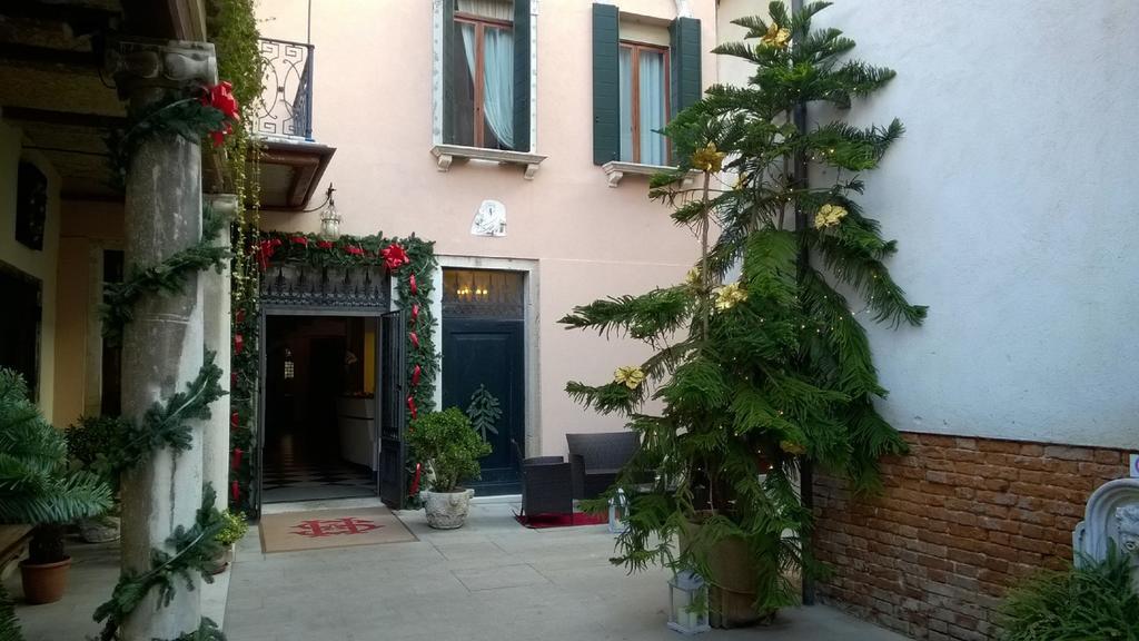Hotel Sant'Antonin Венеция Екстериор снимка